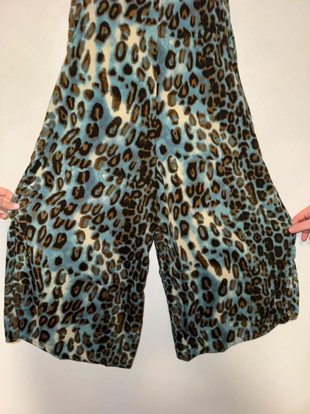 RAGA Leopard Print Wide-Leg Sleeveless V-Neck Jumpsuit Blue Brown M - Picture 3 of 5